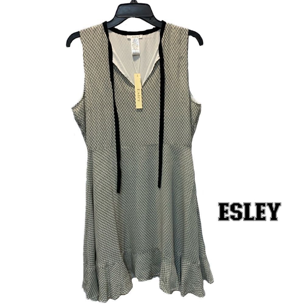 NWT Esley 59977D fit & flair neck tie sleeveless dress black and white